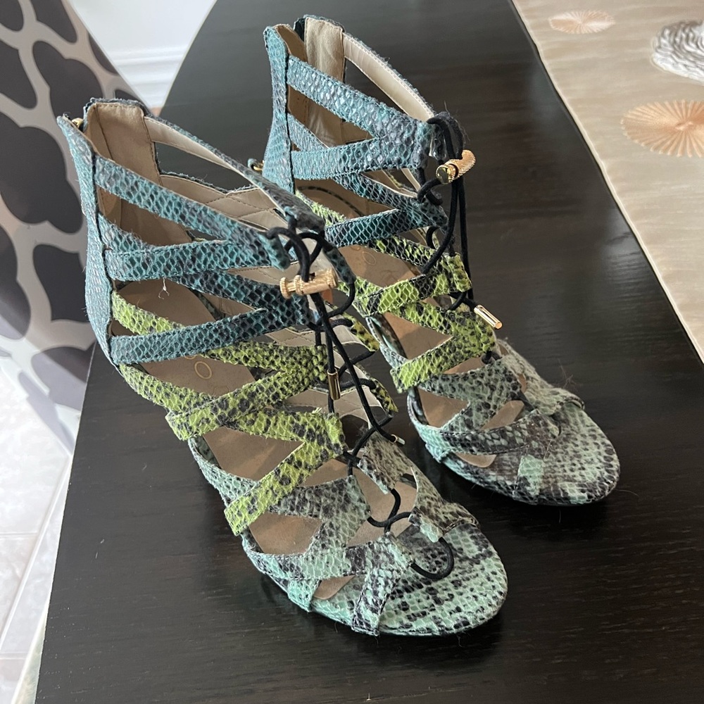 Sandals - Picture 2 of 2